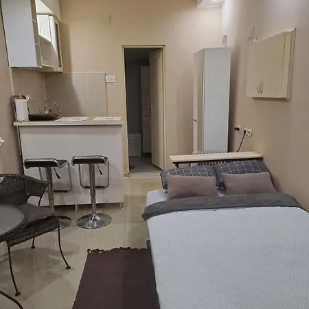 Golden Star Viktor *